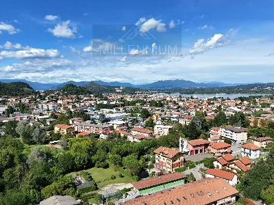 Villa a Arona