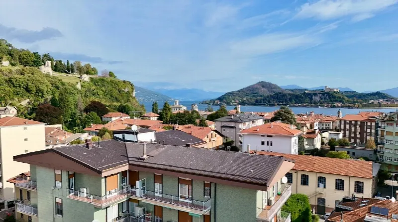 Appartamento in vendita a Arona - foto 1