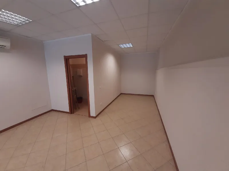Ufficio in vendita a Manerba del Garda - foto 9