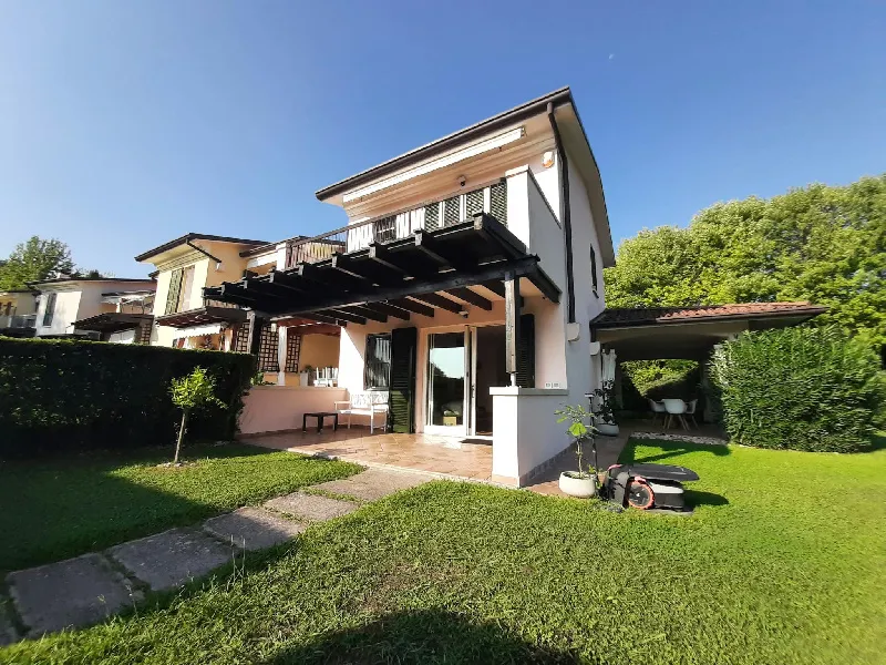 Villetta a schiera in vendita a Padenghe sul Garda - foto 1