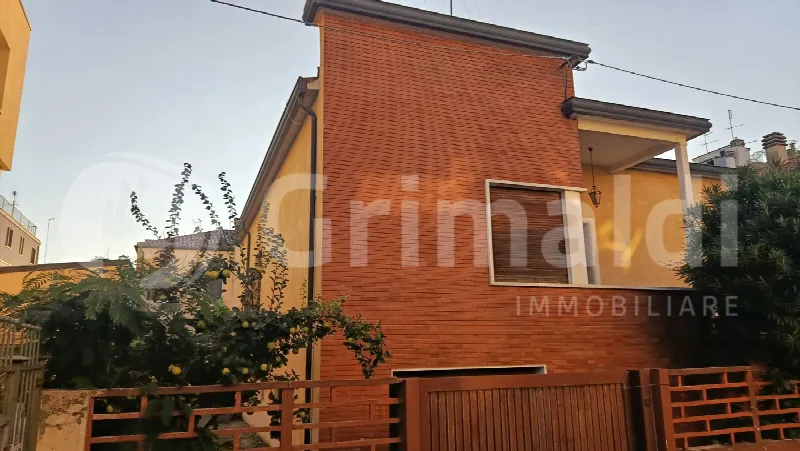 Villa in vendita a Padova, Scrovegni, Portello, Ospedali, Stanga, Pio X - foto 1