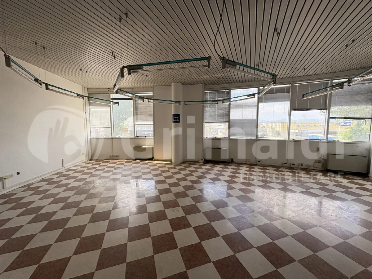 Ufficio in vendita a Vicenza, San Lazzaro, Viale Verona - foto 3