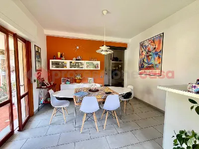 Appartamento in vendita a Lucca, Massa pis... - foto 9