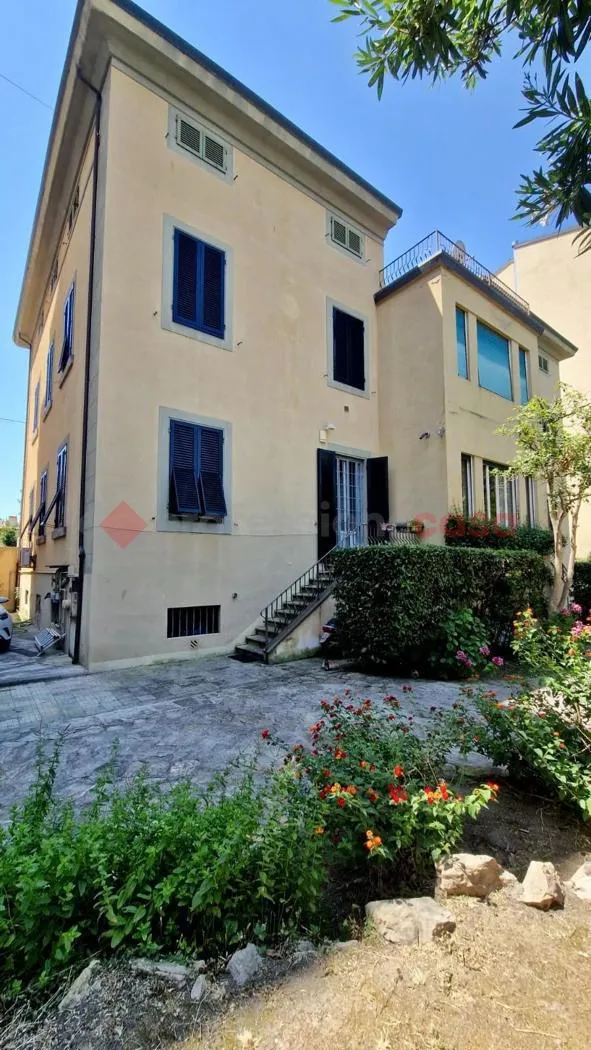 Appartamento in vendita a Pisa, Centro - foto 2