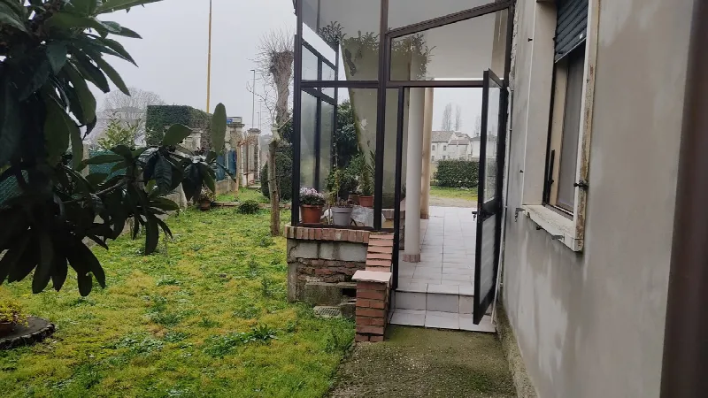 Palazzo/Stabile in vendita a Corbola - foto 9
