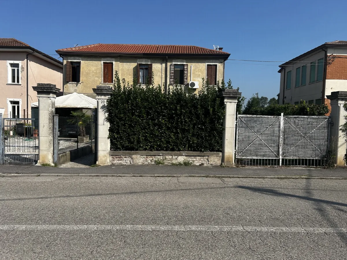 Casa Indipendente in vendita ad Adria - foto 2