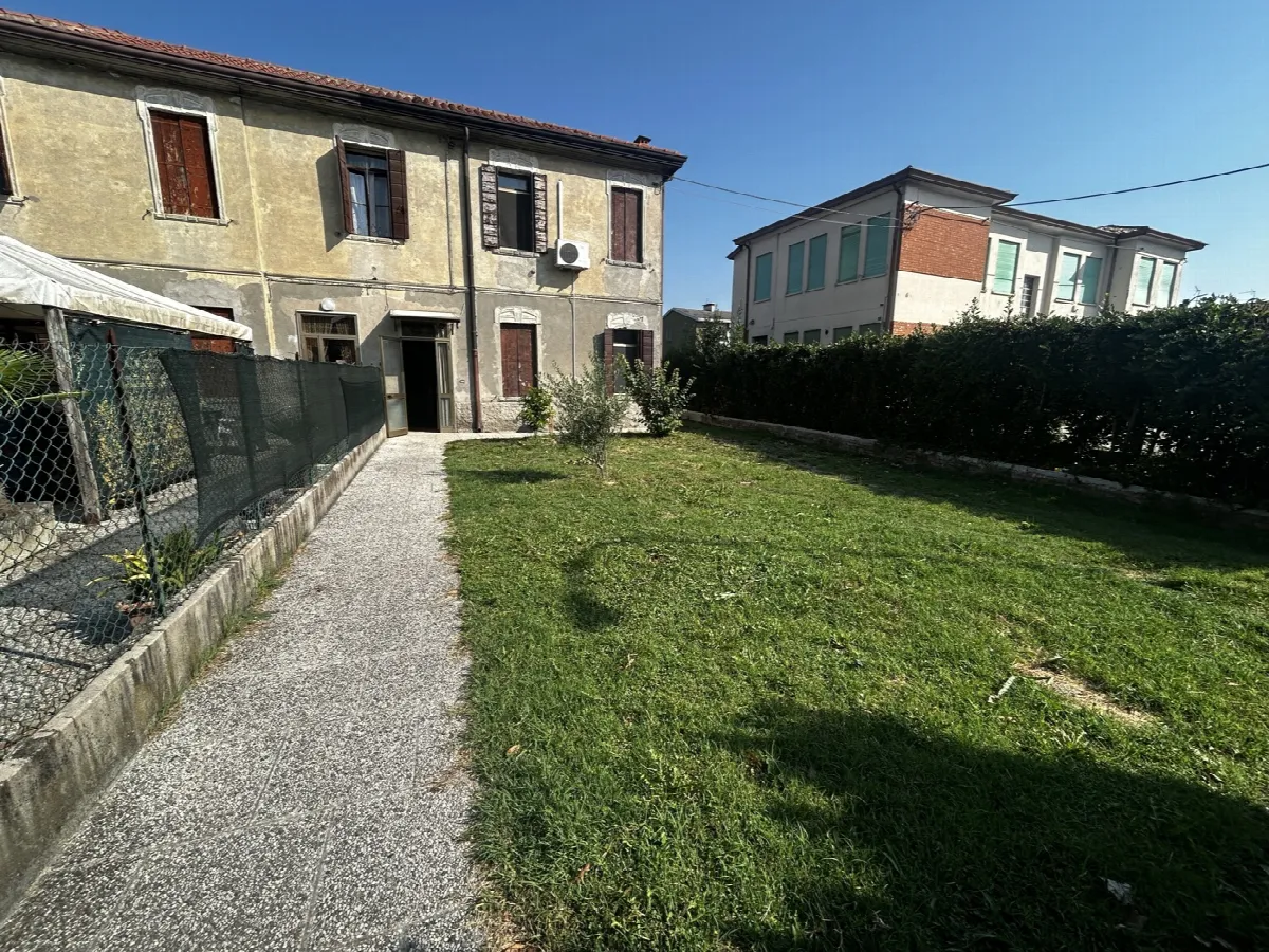 Casa Indipendente in vendita ad Adria - foto 4