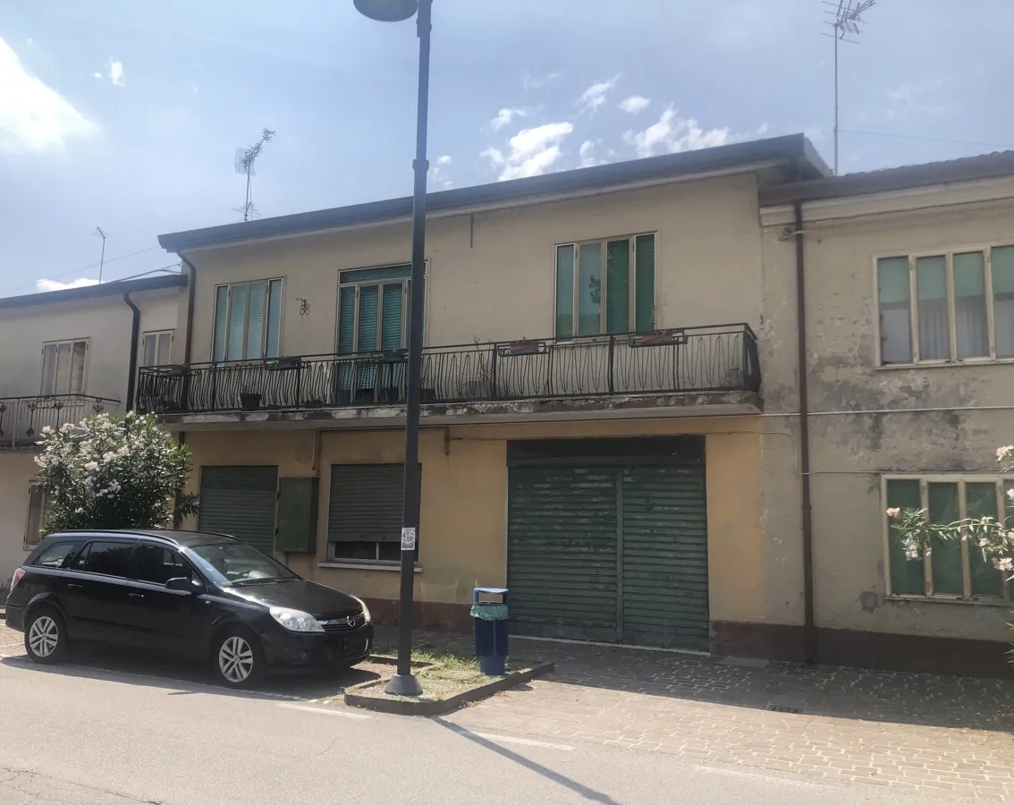 Palazzo/Stabile in vendita a Corbola - foto 3