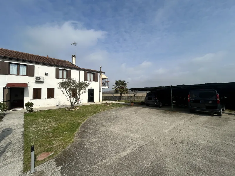 Casa Indipendente in vendita a Papozze - foto 2