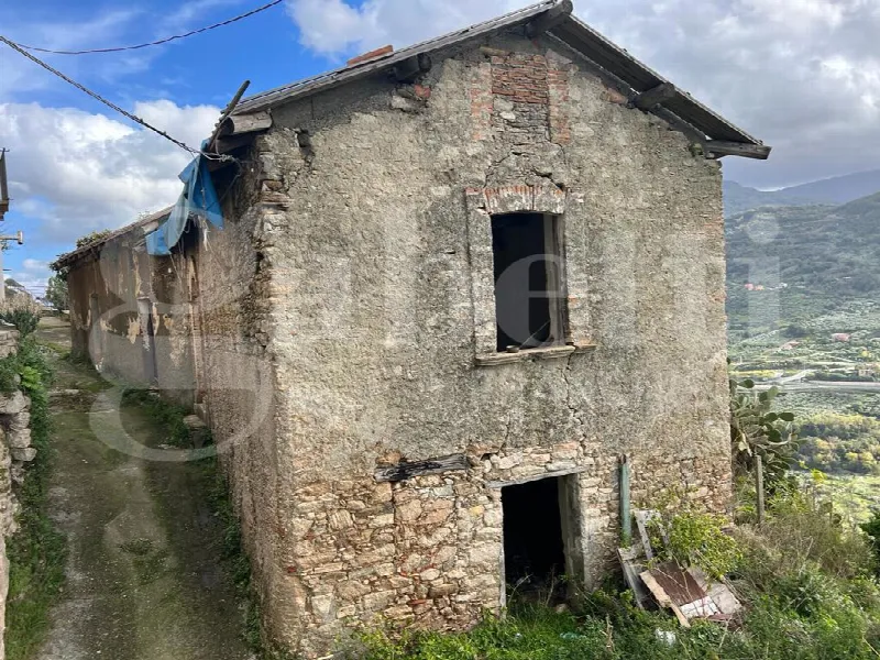 Appartamento in vendita a Cleto - foto 1