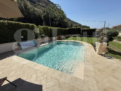 Casa Indipendente in vendita a Fiumefreddo... - foto 4
