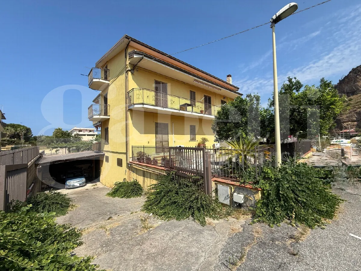 Casa Indipendente in vendita ad Amantea - foto 3