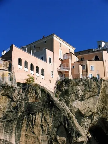 Palazzo/Stabile in vendita a Amantea - foto 2