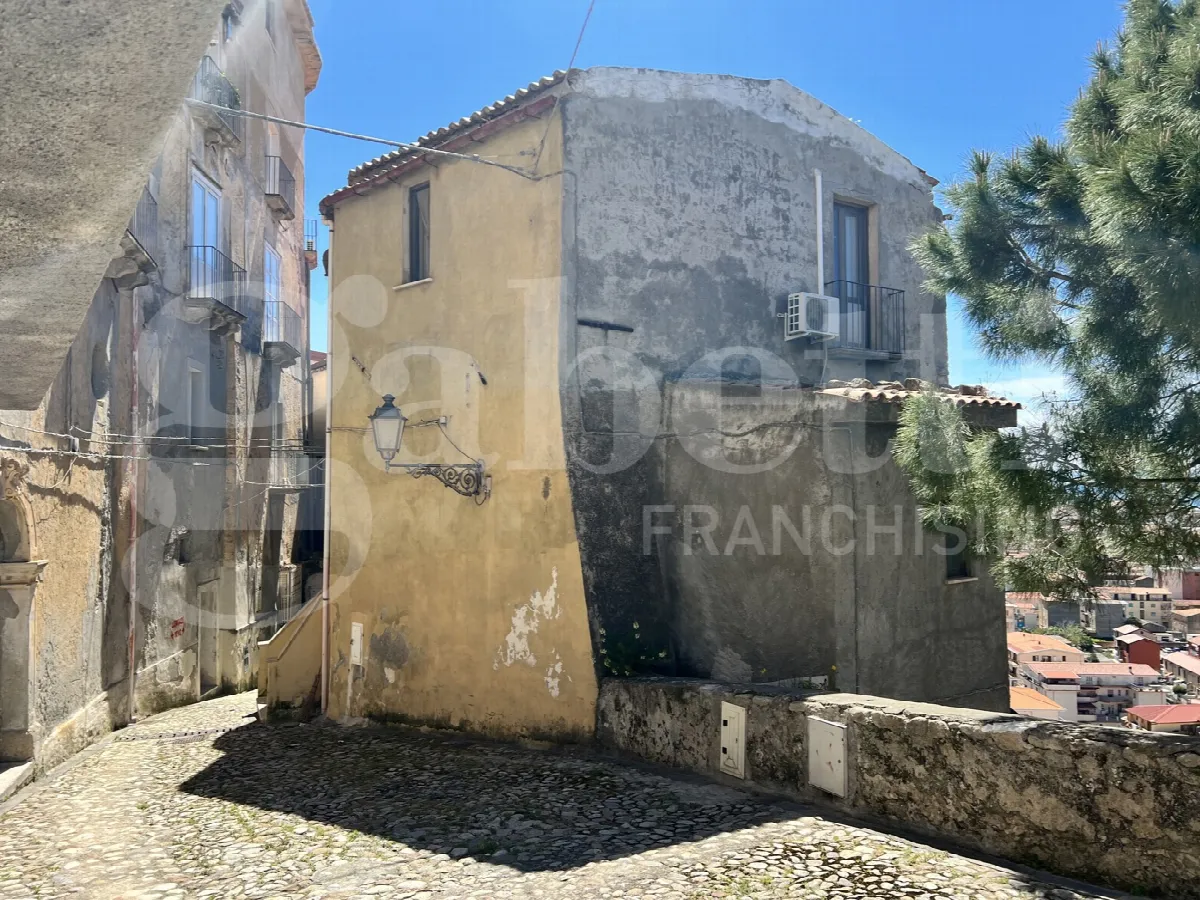 Casa Indipendente in vendita ad Amantea - foto 2