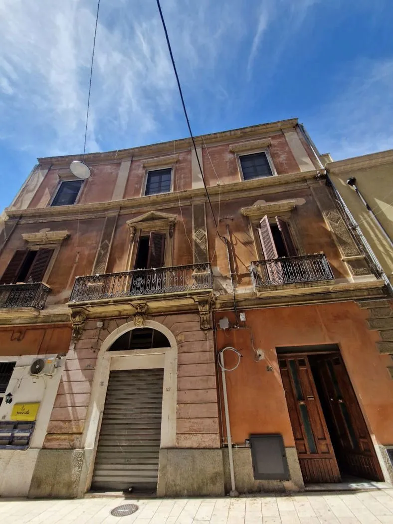 Appartamento in vendita a Brindisi, Centro Storico, Cappuccini, Commenda - foto 3