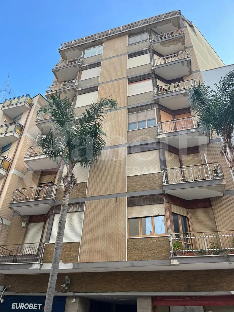 Appartamento in vendita a Brindisi, Centro Storico, Cappuccini, Commenda - foto 1