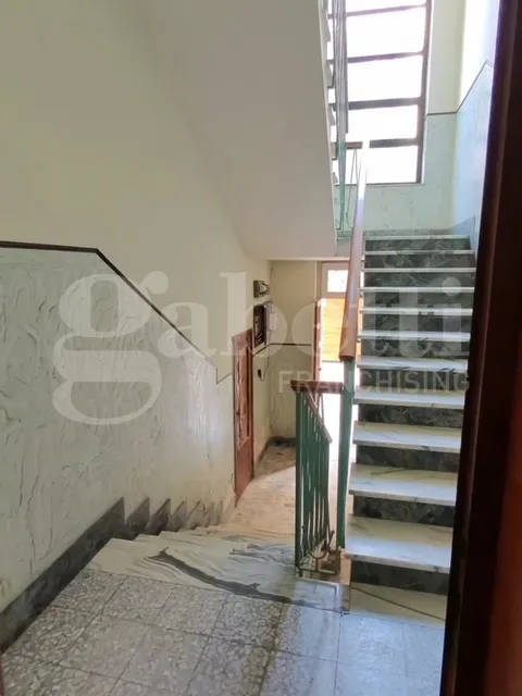 Palazzo/Stabile in vendita a Brindisi, Centro Storico, Cappuccini, Commenda - foto 3