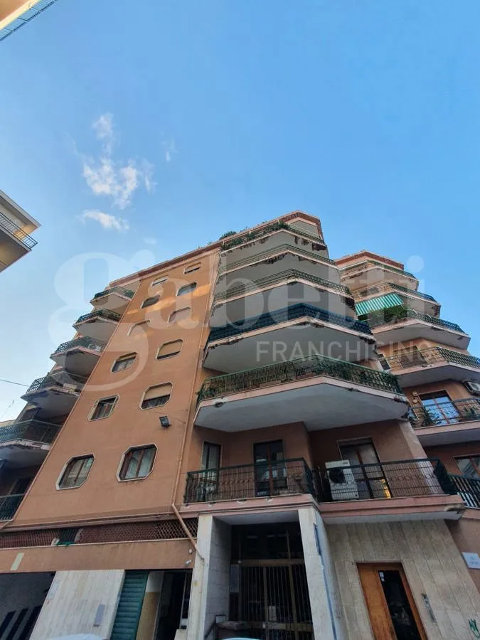 Attico in vendita a Brindisi, Centro Storico, Cappuccini, Commenda - foto 2