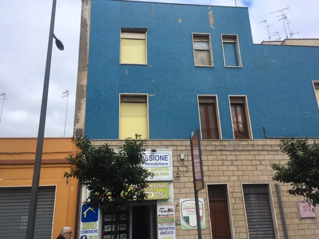 Casa Indipendente in vendita a Brindisi, Centro Storico, Cappuccini, Commenda - foto 1