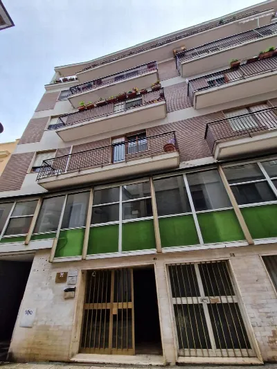Appartamento in vendita a Brindisi, Centro... - foto 2