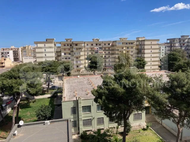 Appartamento in vendita a Brindisi, Centro Storico, Cappuccini, Commenda - foto 4