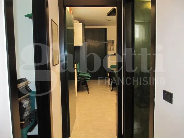 Ufficio in vendita a Brindisi, Centro Storico, Cappuccini, Commenda - foto 5