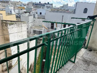 Appartamento in vendita a Brindisi, Centro... - foto 1