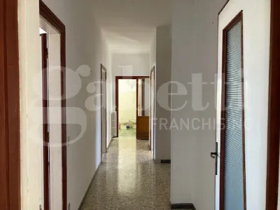 Appartamento in vendita a Brindisi, Centro... - foto 3