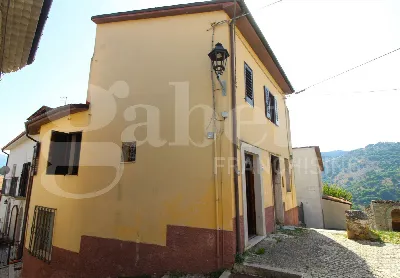 Appartamento in vendita a Scontrone - foto 3