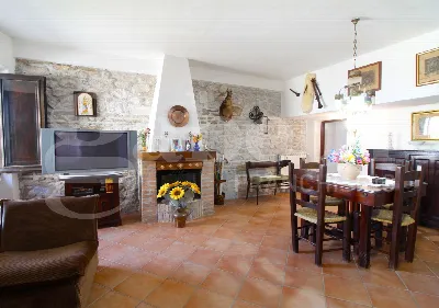 Appartamento in vendita a Scontrone - foto 5