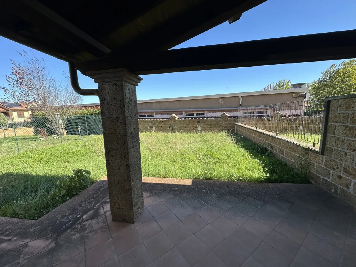 Casa Indipendente in vendita a Civita Castellana - foto 3