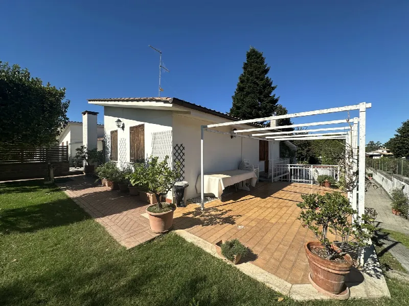 Casa Indipendente in vendita a Fabrica di Roma - foto 1