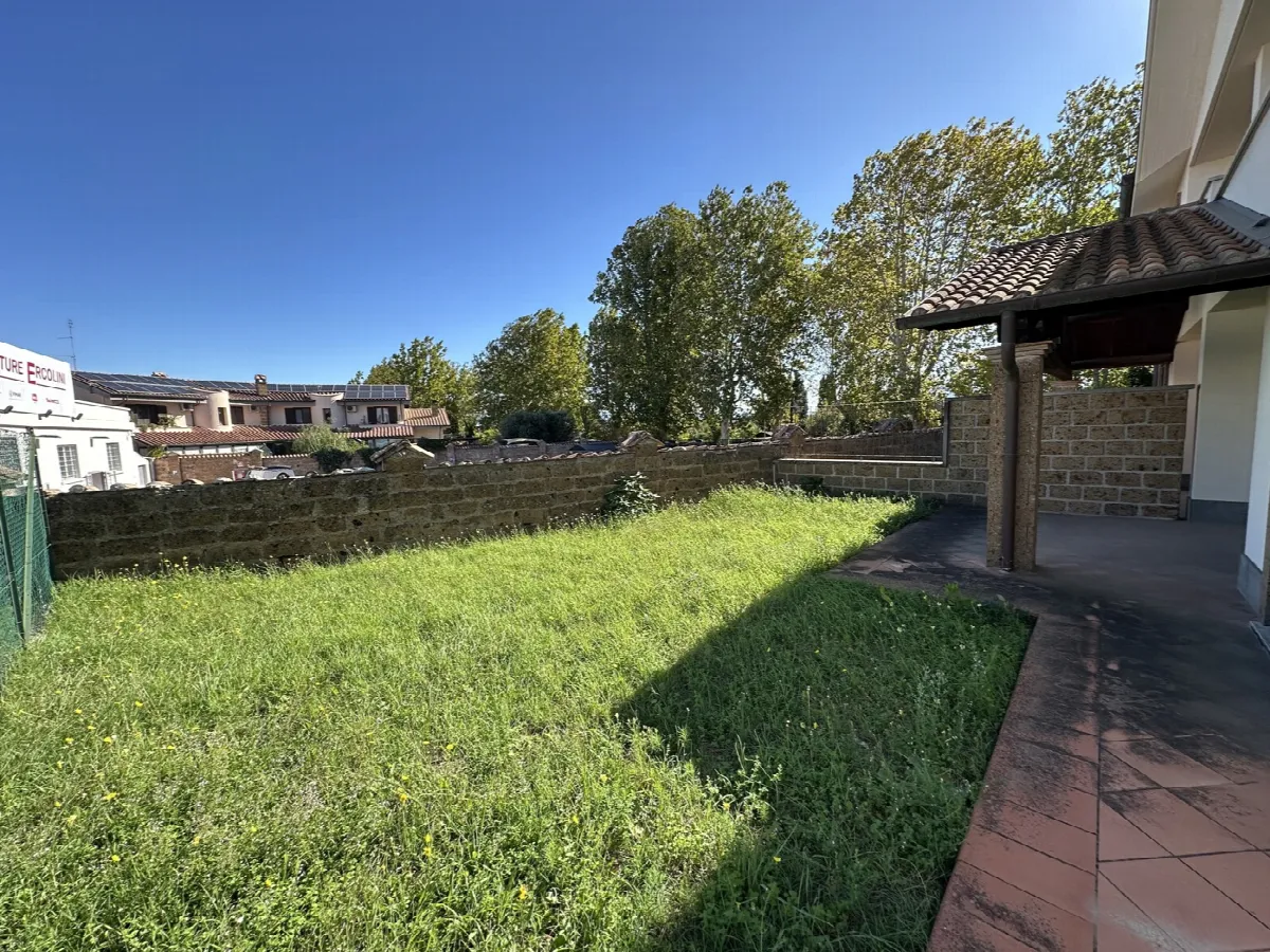 Casa Indipendente in vendita a Civita Castellana - foto 3