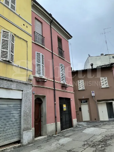 Casa Indipendente a Faenza
