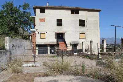 Palazzo/Stabile in vendita a Belmonte Mezz... - foto 8