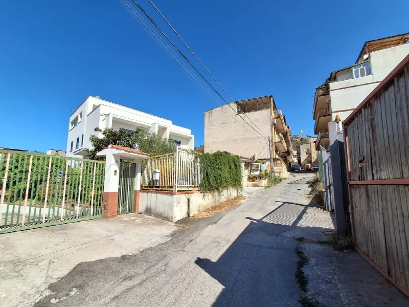 Villetta a schiera in vendita a Palermo, Villagrazia, Olio Di Lino - foto 1