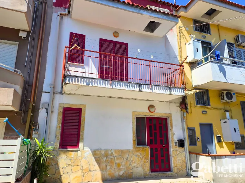Casa Indipendente in vendita a Pomigliano d'Arco - foto 1