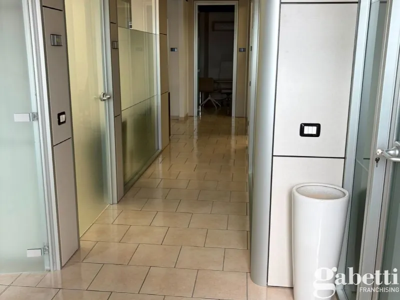 Ufficio in vendita a Pomigliano d'Arco - foto 6
