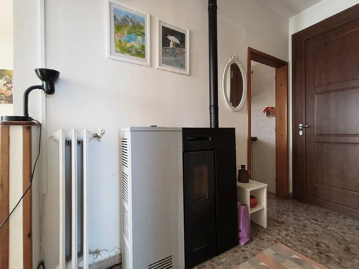 Appartamento in vendita ad Alto Reno Terme - foto 2