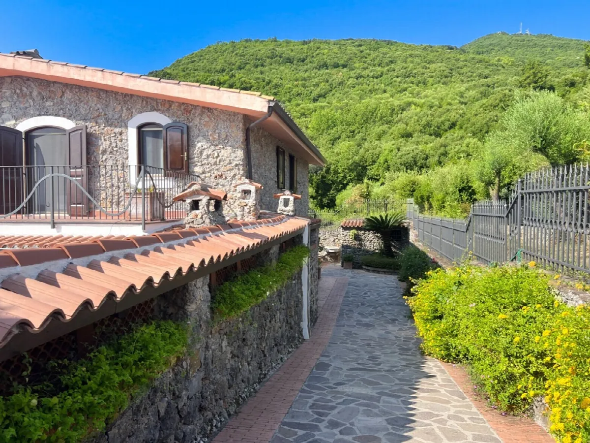 Casa Indipendente in vendita a San Giovanni a Piro - foto 2