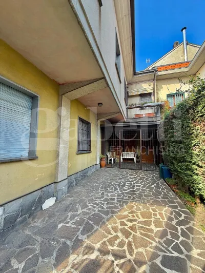 Casa Indipendente in vendita a Senago - foto 2
