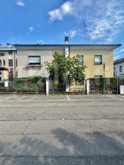 Casa Indipendente in vendita a Senago - foto 3
