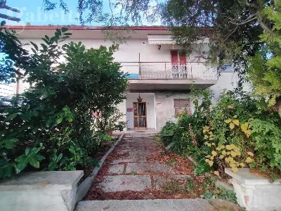 Casa Indipendente in vendita a Ostra - foto 1
