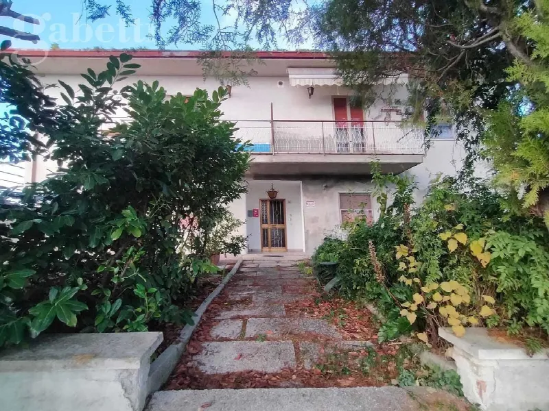 Casa Indipendente in vendita a Ostra - foto 1
