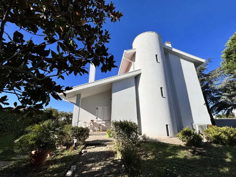 Casa Indipendente in vendita a Termoli - foto 1