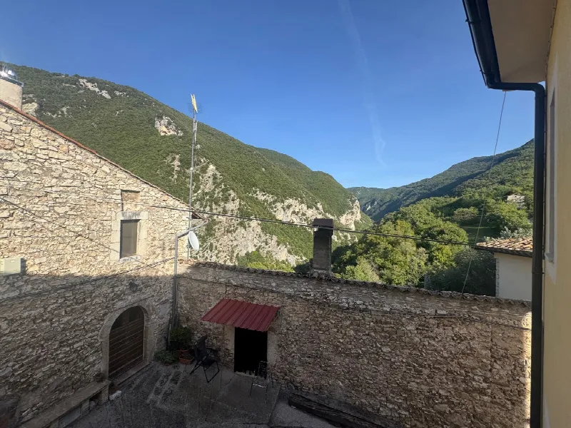 Appartamento in vendita a Ferentillo - foto 5