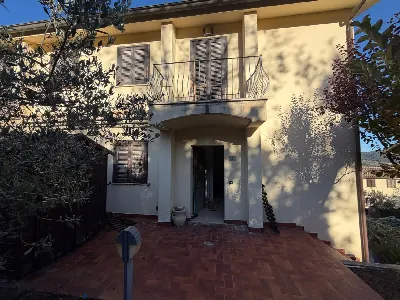 Casa Indipendente in vendita a Amelia - foto 1