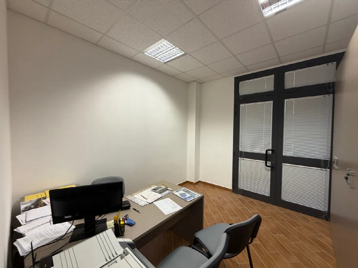 Ufficio in vendita a Terni, Cospea, San Giovanni, Città Giardino - foto 4