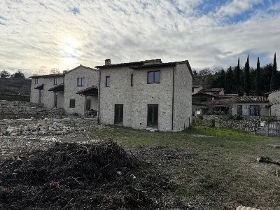 Villetta a schiera in vendita a Avigliano ... - foto 4