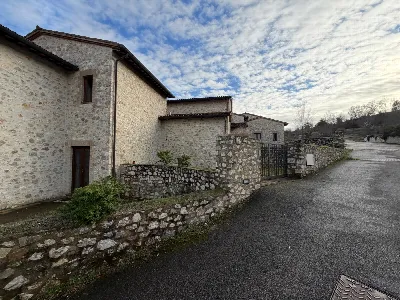 Villetta a schiera in vendita a Avigliano ... - foto 8